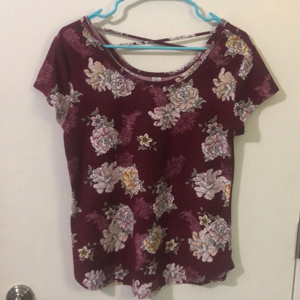 No boundaries stretchy soft top